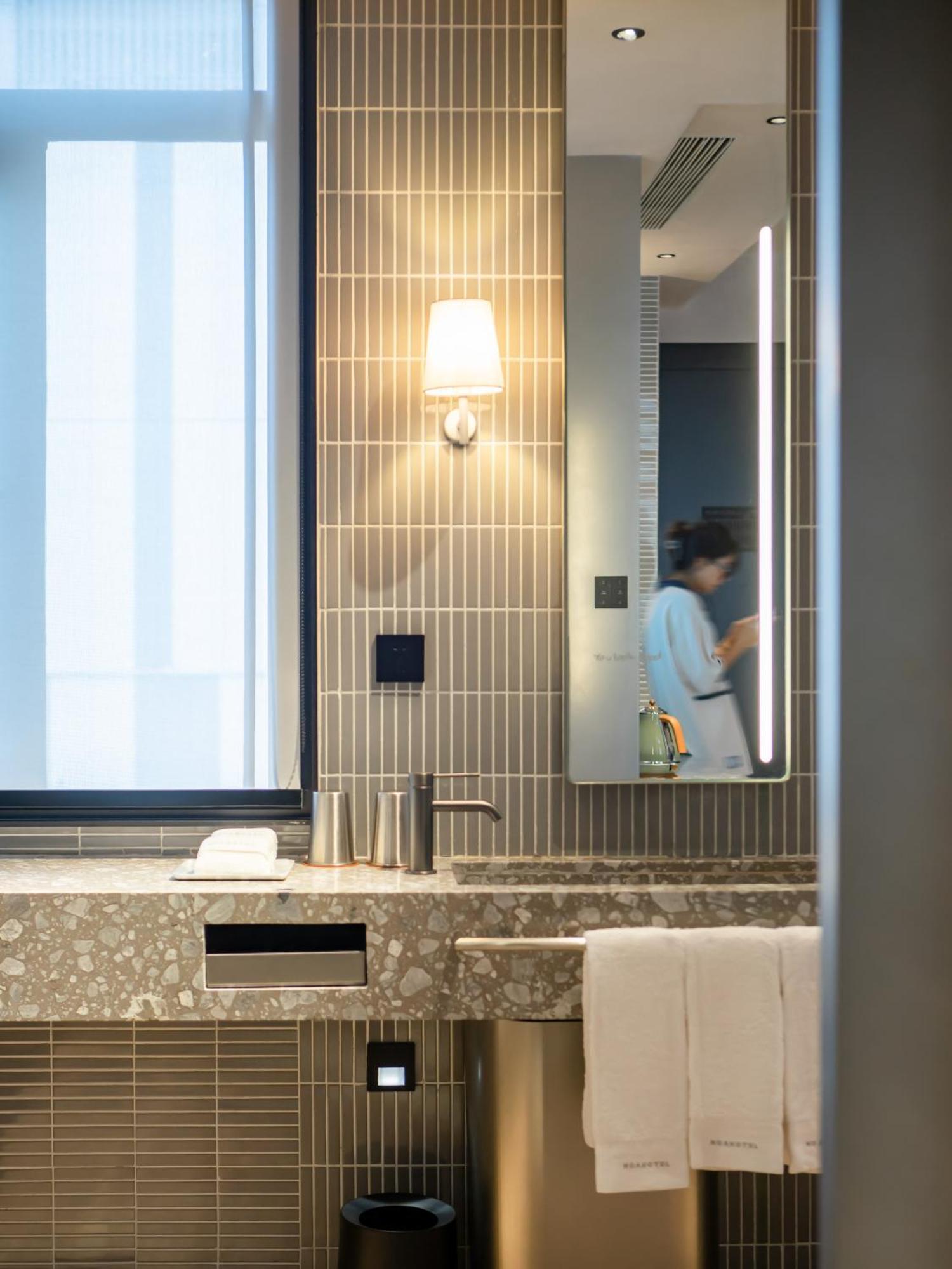 Noa Hotel Shenzhen Luohu ภายนอก รูปภาพ